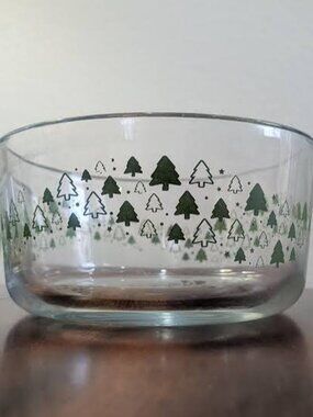 Anchor Hocking Christmas Trees Glass Bowl